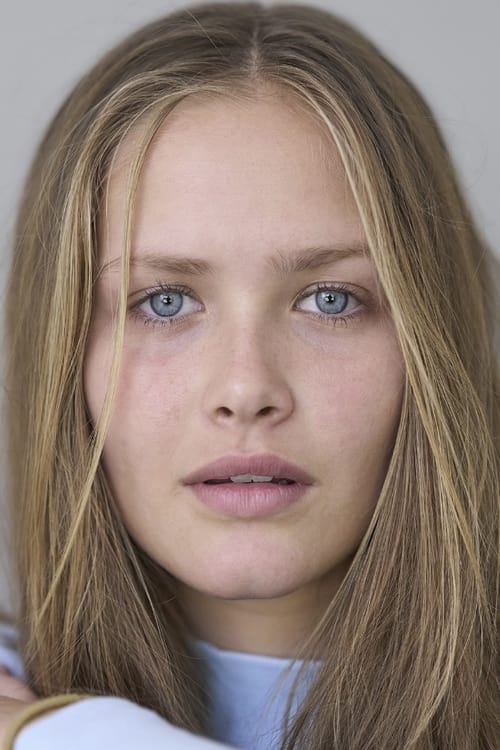 Charlotte Maggi as Sam