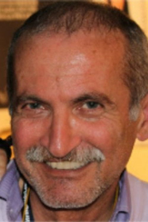 Steve Morelli as Killer at train station (as Enzo Gallo)