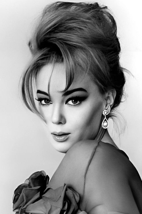 Edy Vessel as Annalisa Michelotti