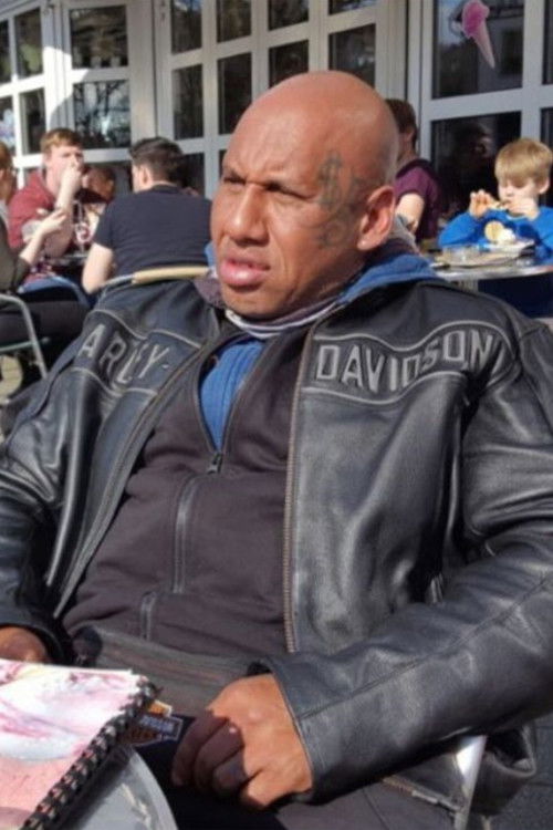 Heinrich Kaiser as Security - Hein Hein