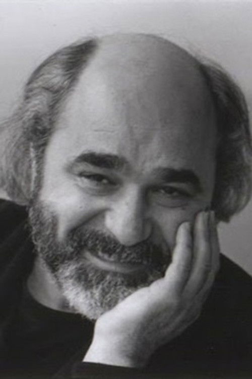 Riccardo Rovatti as Rafik (voce)