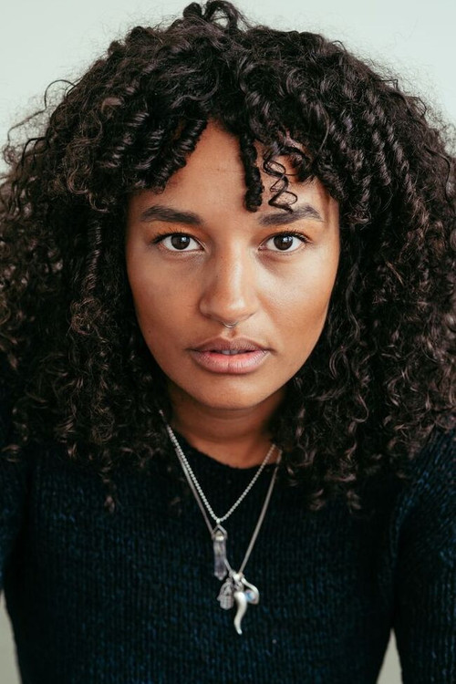 Jamie Watson as Anouk