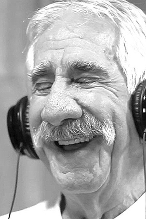 Araken Saldanha as Lord Coelhão (voice)