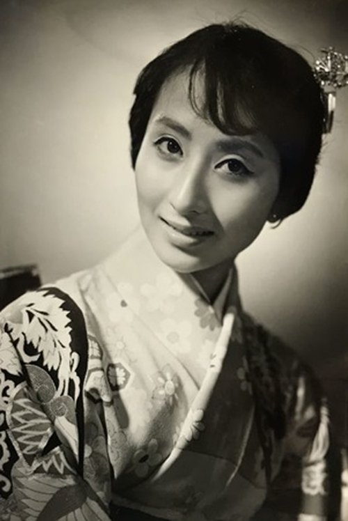 Mihoko Inagaki as 