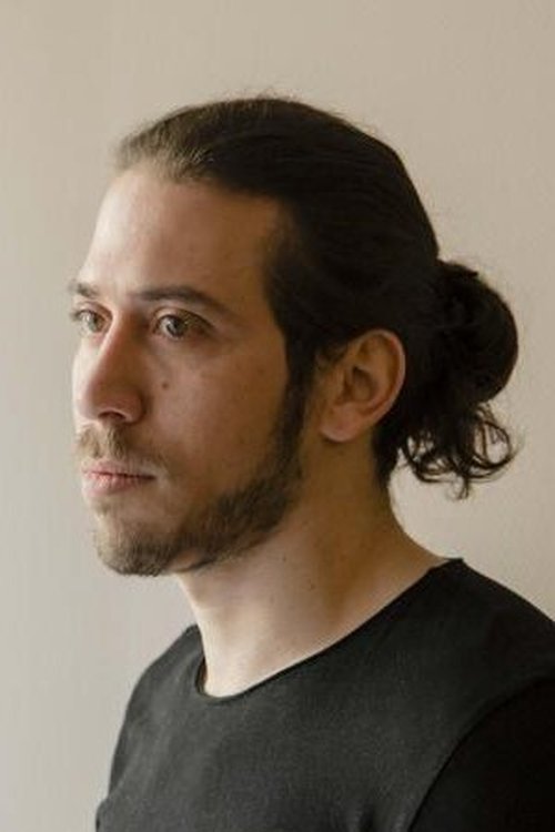 Selim Ziouane as Killian