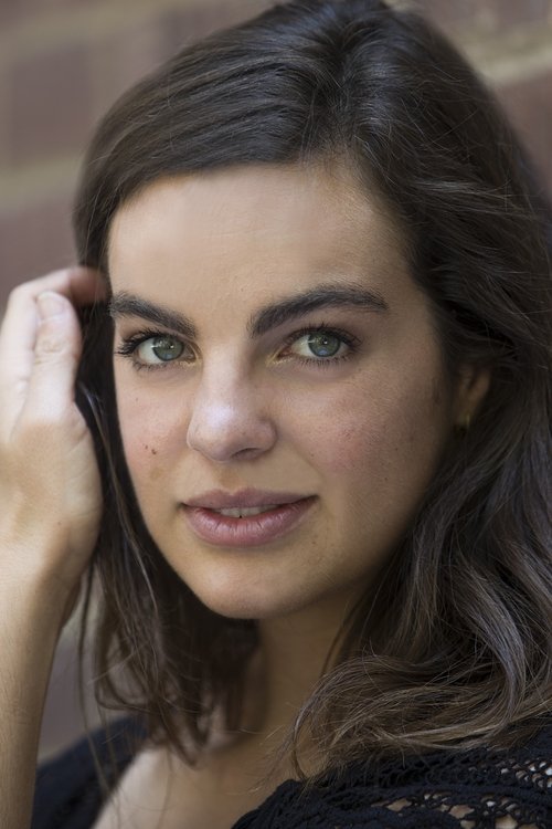 Madeleine Murphy as Melissa