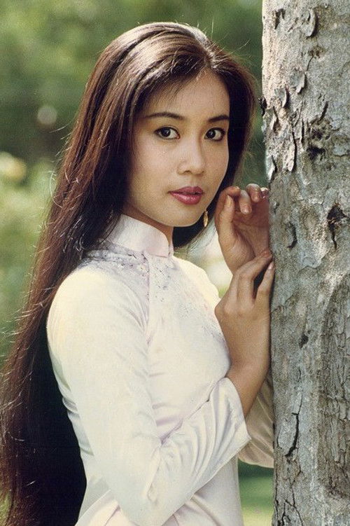 Tuyết Ngân as Happy Woman