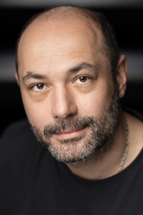 Vsevolod Tsurilo as Sergej