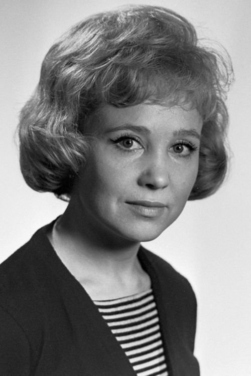 Nadezhda Rumyantseva as Marusya Rodnikova