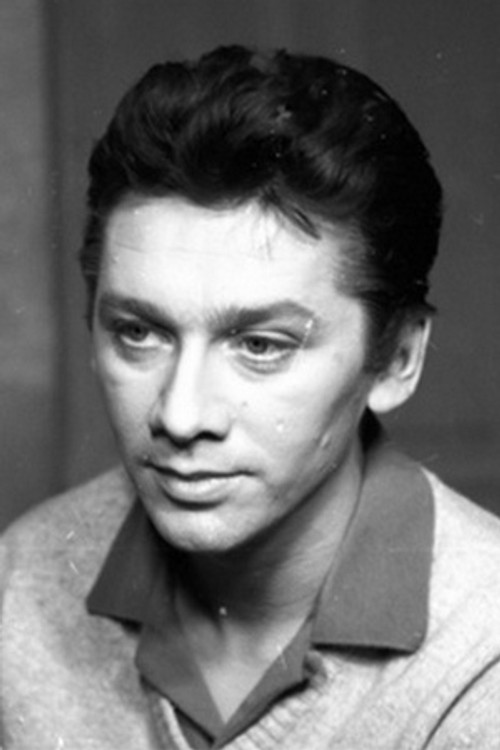 Józef Łotysz as Boguś