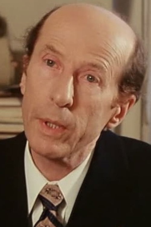 Georges Riquier as Un gentilhomme