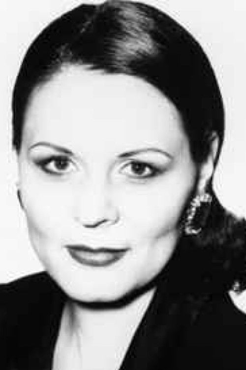 Melanie Diener as Chrysothemis