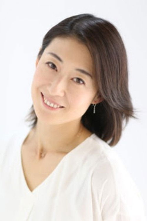 Shiomi Maho as An author