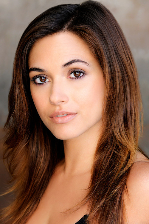 Justene Alpert as Leanne