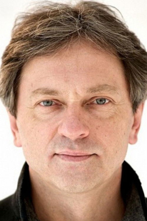 Aleksandr Smirnov as Private Khaustov