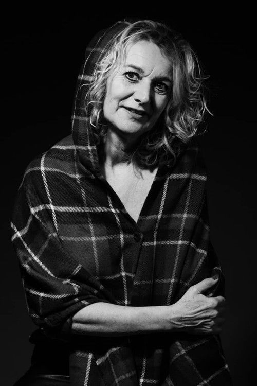 Ingrid Bakker as Sarah