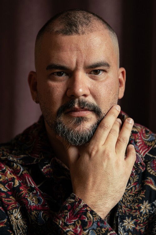 Gabriel Domingues as 