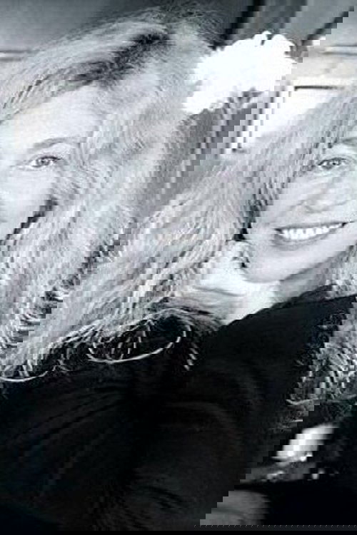 Stéphanie Murat as Noémie Lanvin