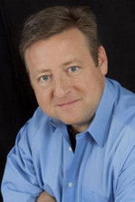 Patt Noday as Reporter