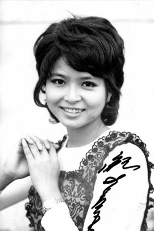 Hiroko Kino as 