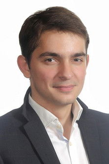 Dmitriy Beroyev as Илюша