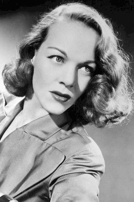 Maria Riva as Sophia as a Child