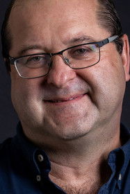 David Hunt as Self - Presenter