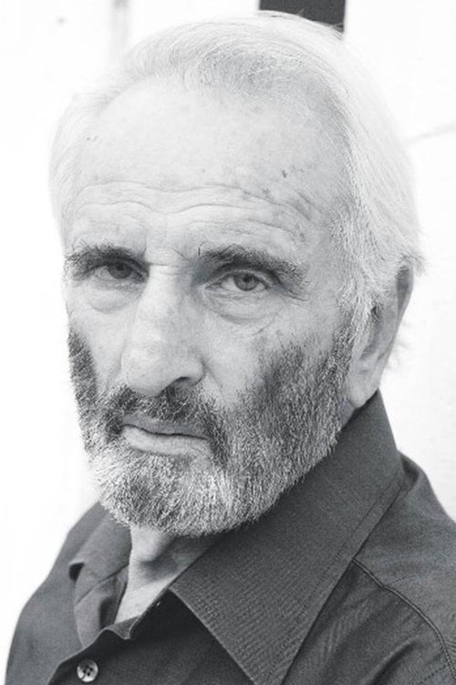 Nikitas Tsakiroglou as 