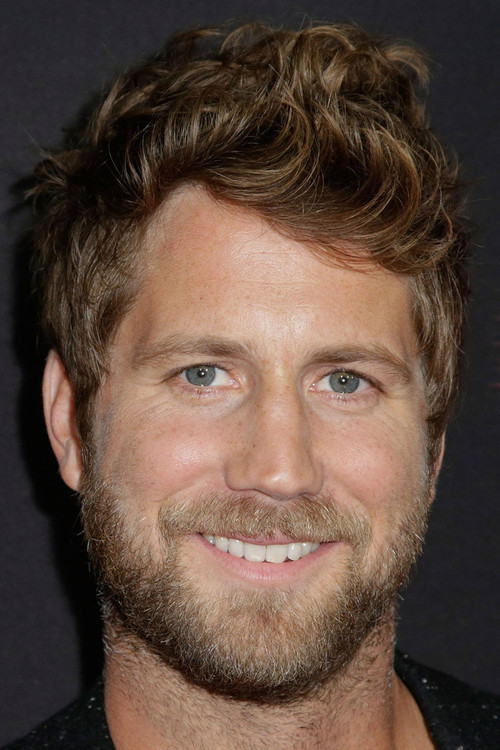 Chris J. Murray as Biscuits