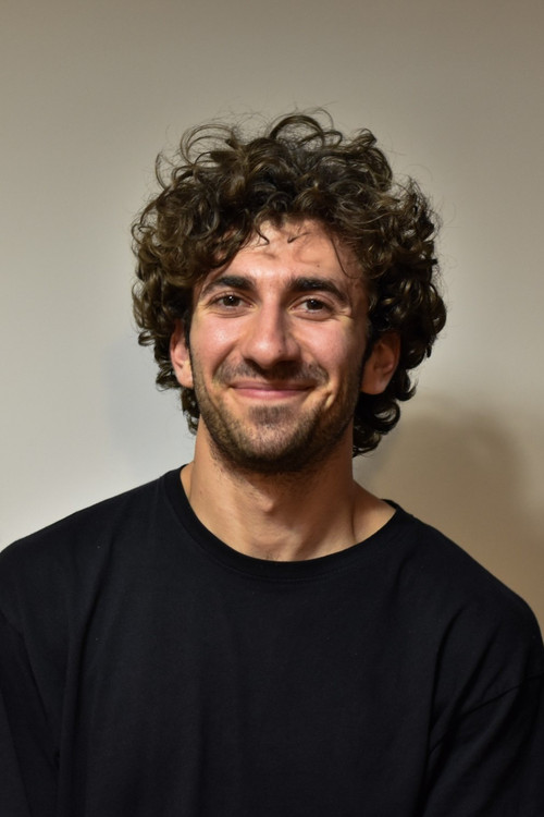 Vasilis Bogdanos as Orestes