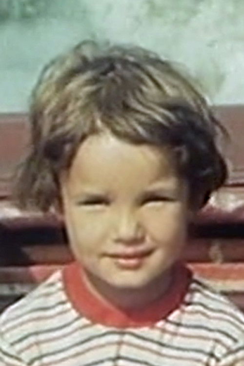 Oliver Seel as Spinne Seidel