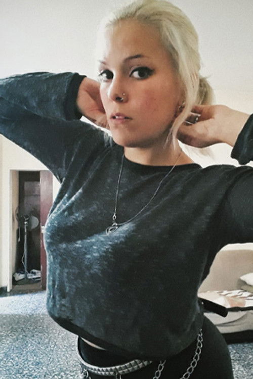 Ruth Fraquelli as Humana