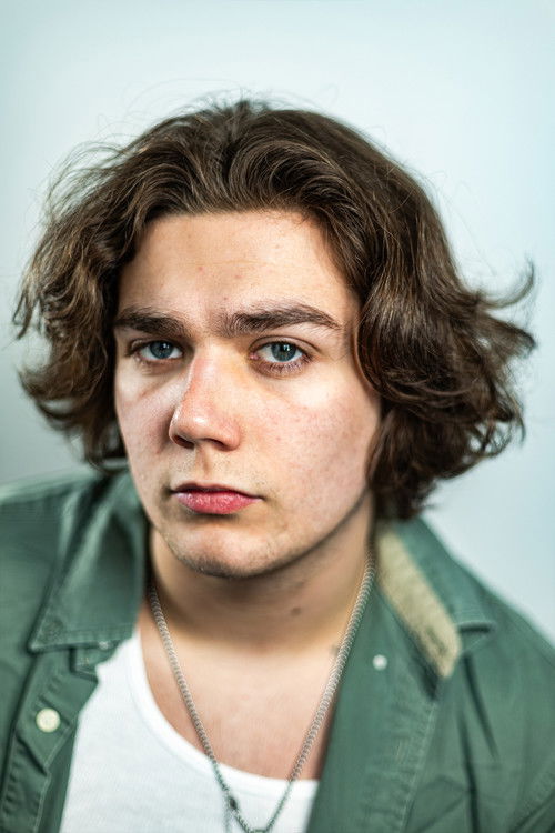 Cadence Meier as Rose