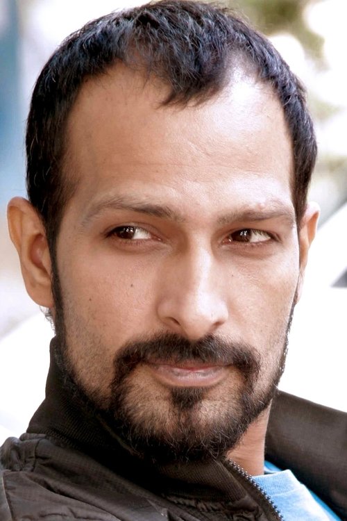 Mahesh Balraj as Nazeer