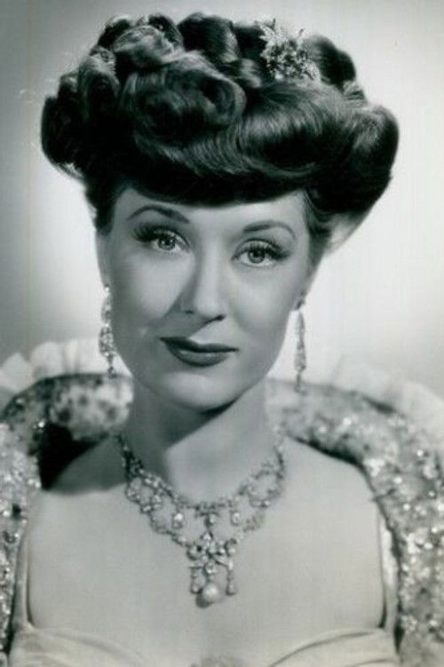 Jane Farrar as Dolores Tucker