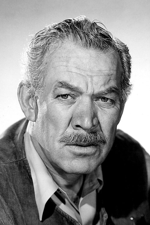 Ward Bond as Det. Tom Polhaus