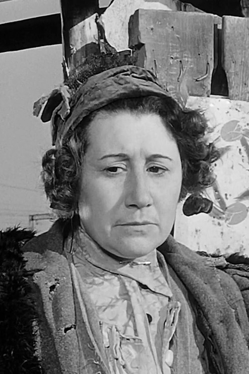 Anna Carena as Marta, la signora altezzosa