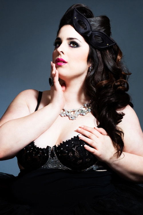 Yael Perez as Herself