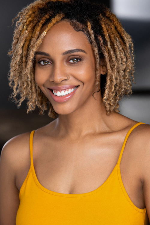 Jade Novah as Shamika Dunkerson