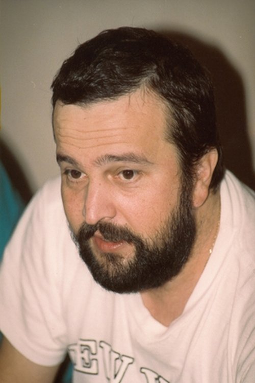 Ioan Gyuri Pascu as The school-mistress