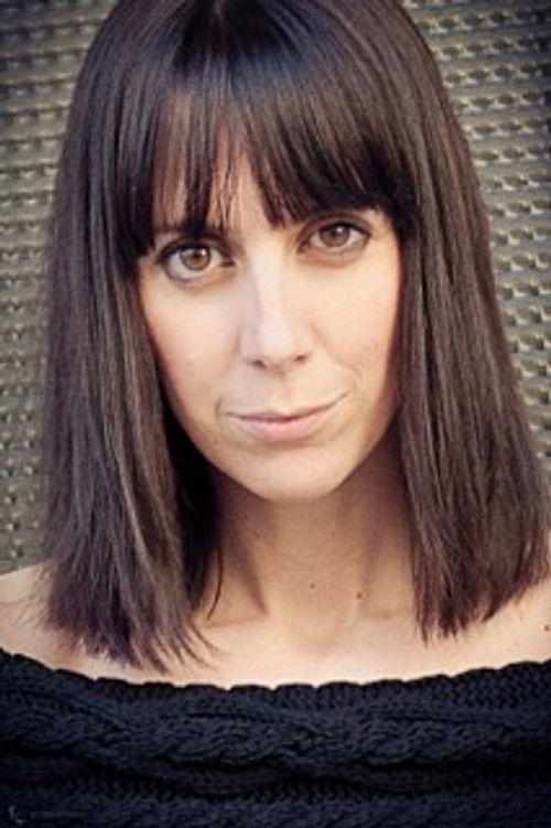 Natacza Boon as Annabelle Branagh