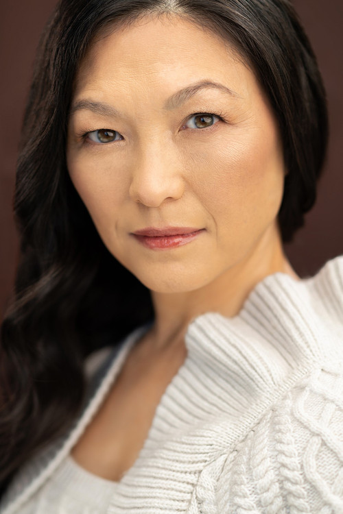 Linda Minard as Shady Grove Police Officer