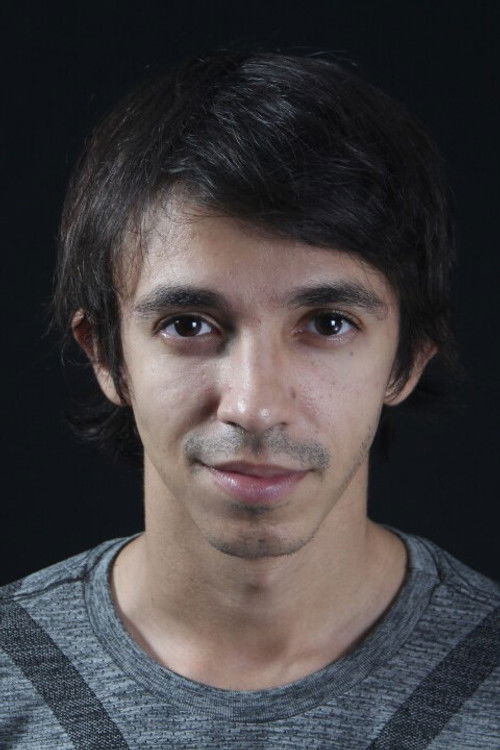 Eduardo Segura as Caio