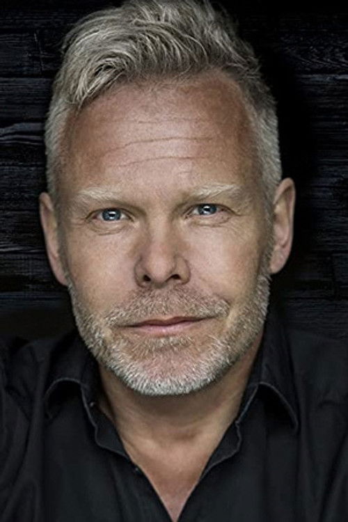 Morten Kirkskov as Jørgen