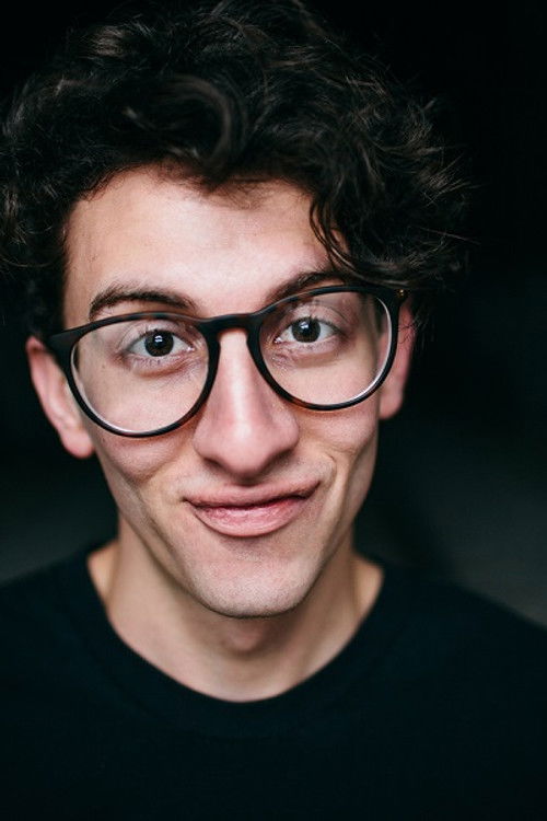 Demetri Belardinelli as Writer