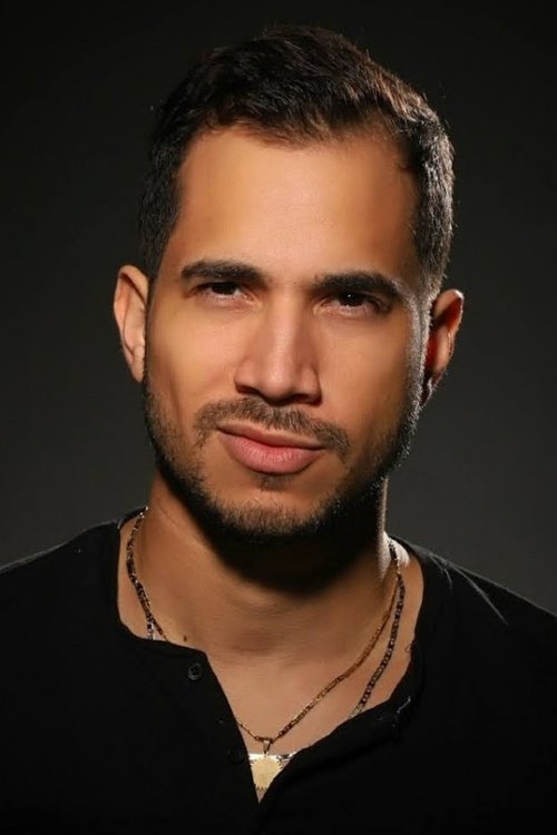 Elmis Castillo as Andrés Pimienta