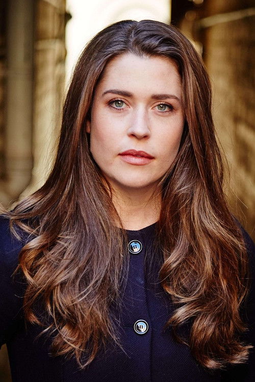 Jane Watt as Beth Tweedy-Bell