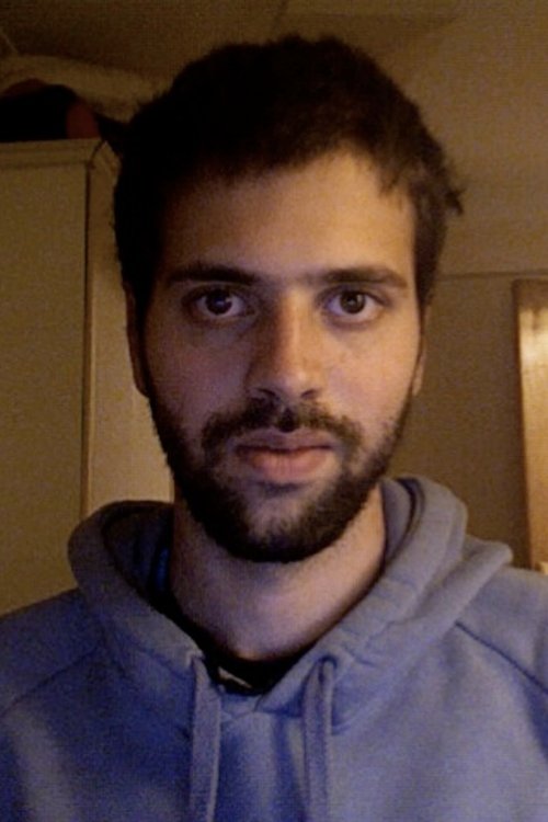 Narayan Van Maele as Guy at Hospital