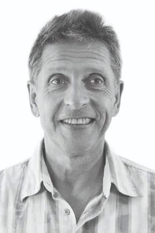 Ahti Puudersell as Robert