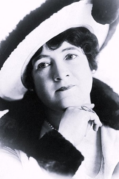 May Wallace as Mrs. Laurel (voice)